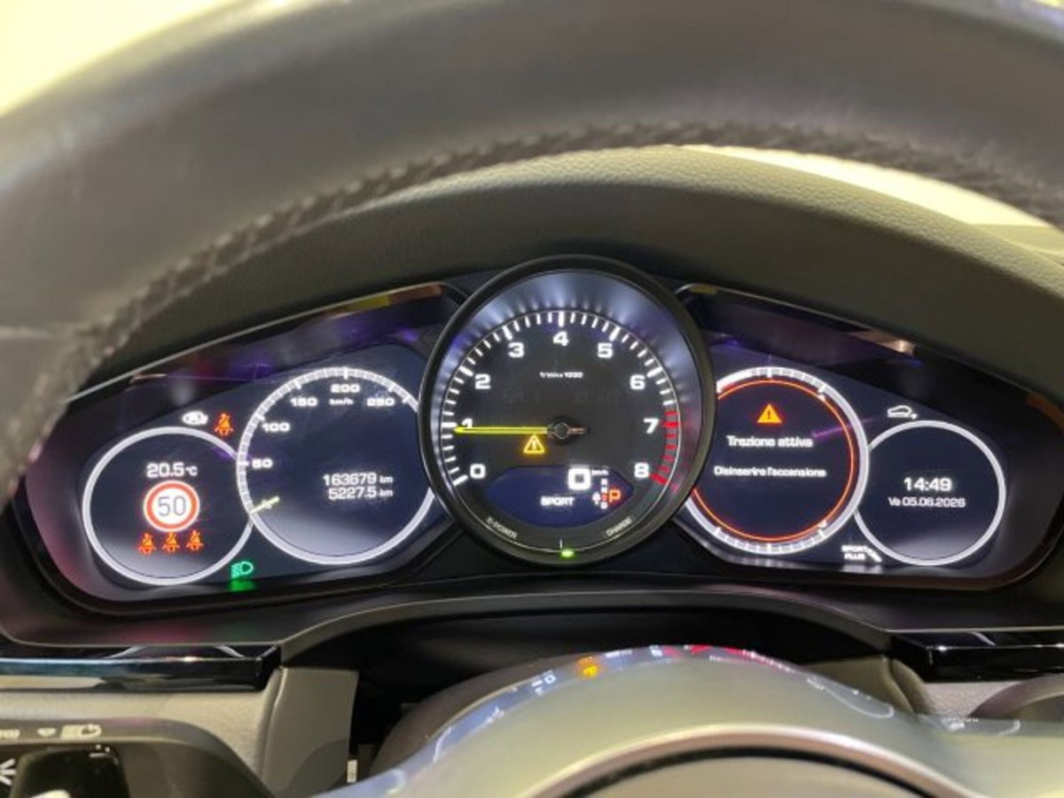 Porsche Cayenne 3.0 V6 (5)