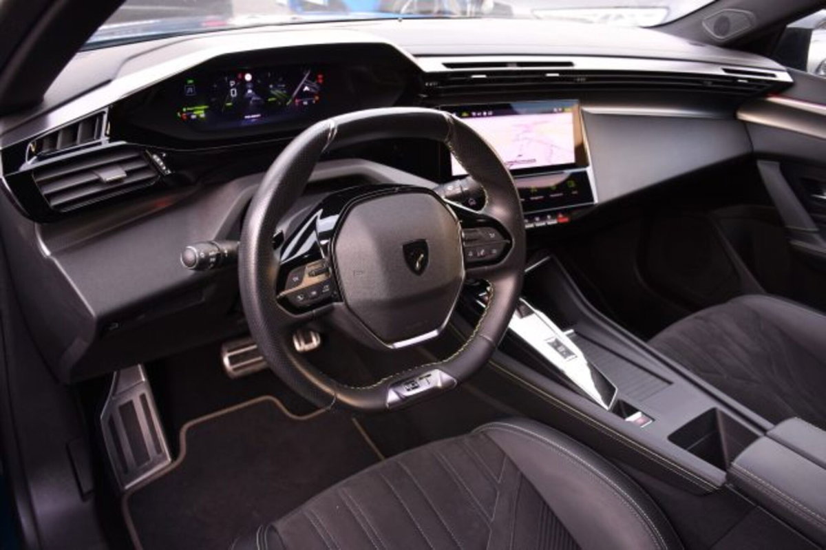 Peugeot 408 1.2 puretech GT s&s 130cv eat8 (6)