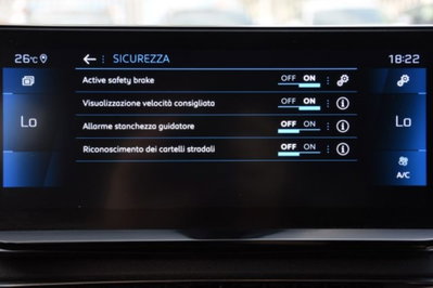 Peugeot 3008 BlueHDi 130 S&S EAT8 Allure Pack (14)