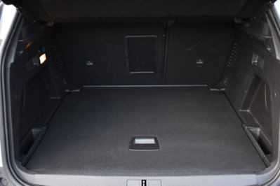 Peugeot 3008 BlueHDi 130 S&S EAT8 Allure Pack (16)