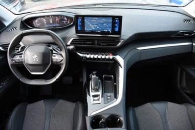 Peugeot 3008 BlueHDi 130 S&S EAT8 Allure Pack (7)