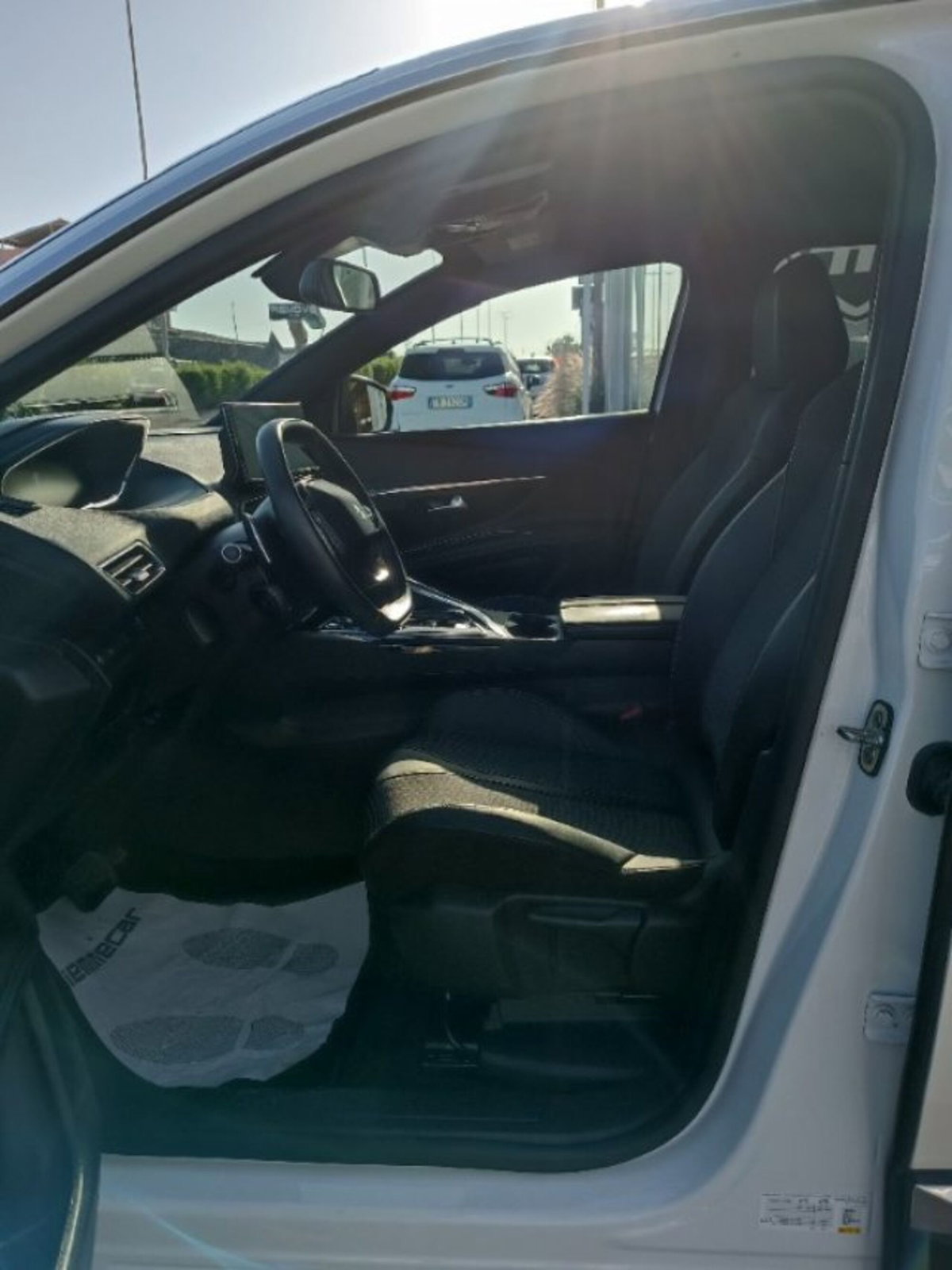 Peugeot 3008 BlueHDi 130 S&S EAT8 Allure Pack (11)