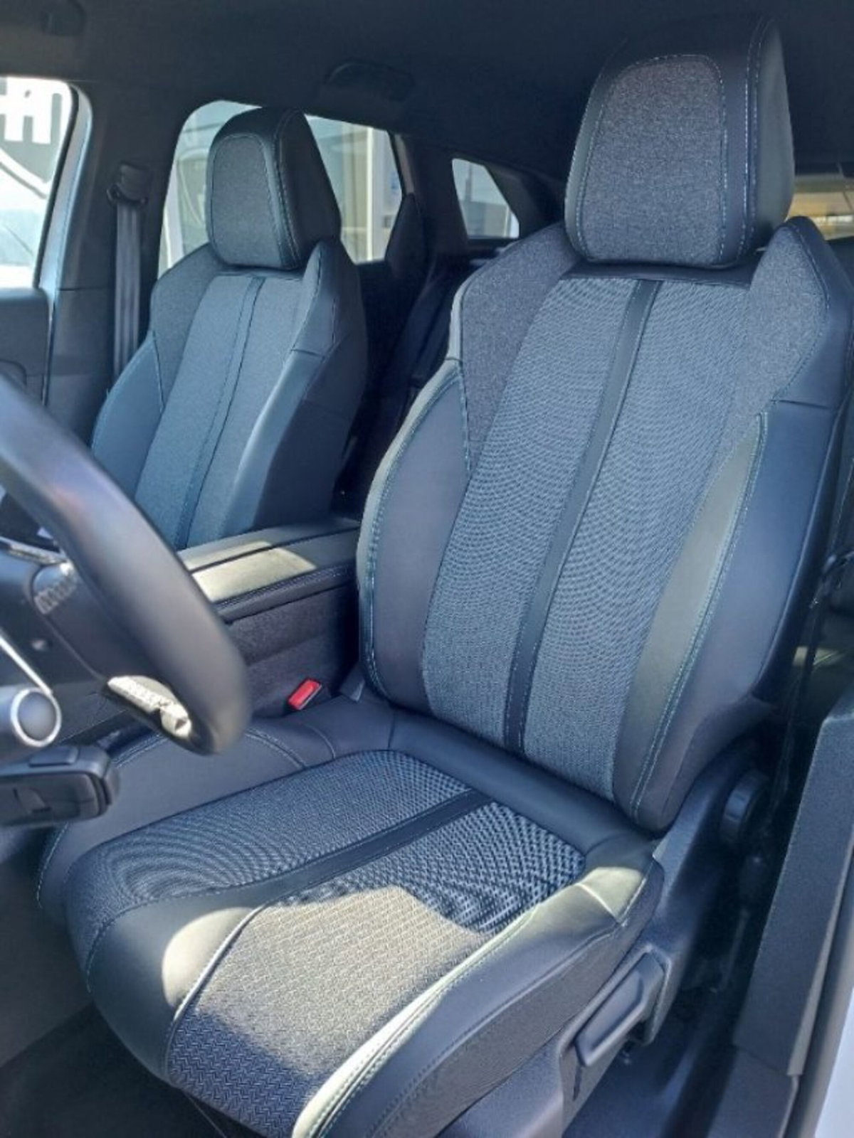 Peugeot 3008 BlueHDi 130 S&S EAT8 Allure Pack (12)