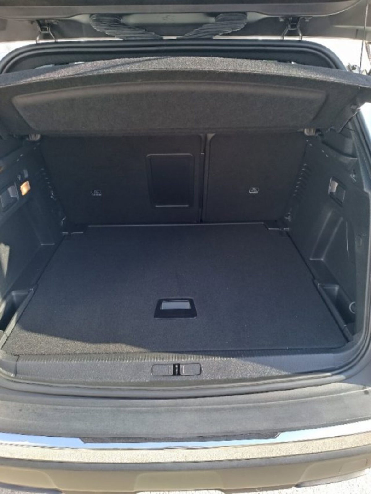 Peugeot 3008 BlueHDi 130 S&S EAT8 Allure Pack (9)