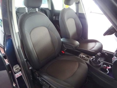 MINI Mini Countryman 2.0 Cooper D Classic Countryman (13)