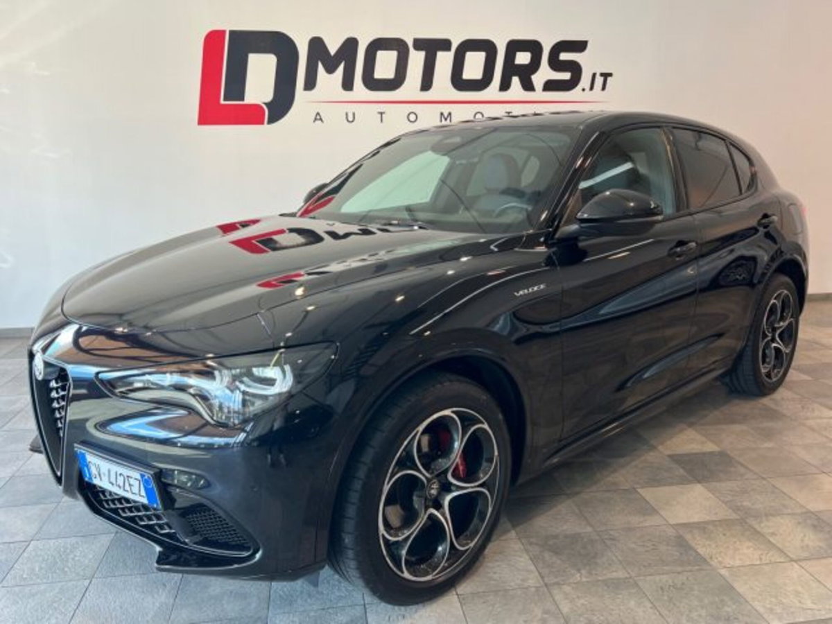 Alfa Romeo Stelvio Stelvio 2.2 Turbodiesel 210 CV AT8 Q4 Veloce (14)