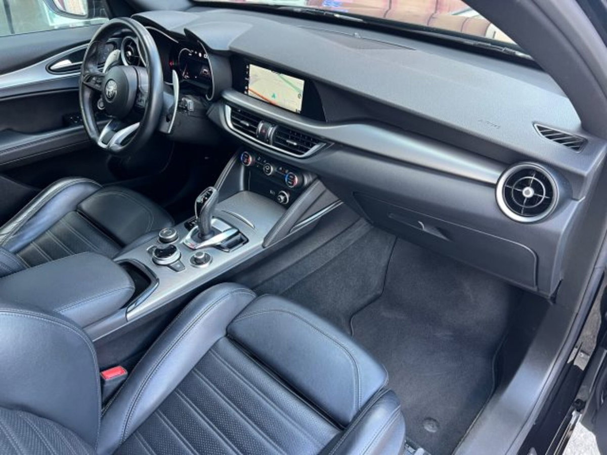 Alfa Romeo Stelvio Stelvio 2.2 Turbodiesel 210 CV AT8 Q4 Veloce (6)