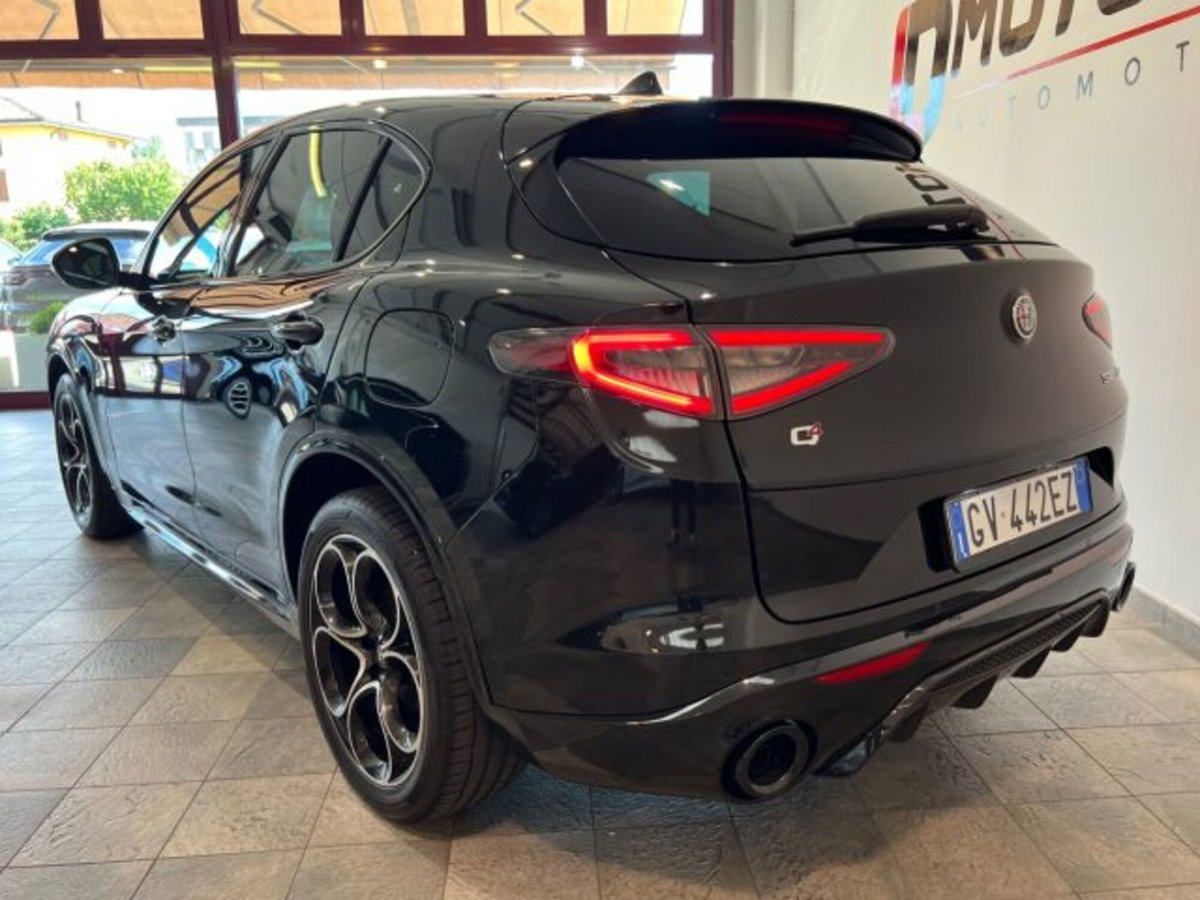 Alfa Romeo Stelvio Stelvio 2.2 Turbodiesel 210 CV AT8 Q4 Veloce (9)