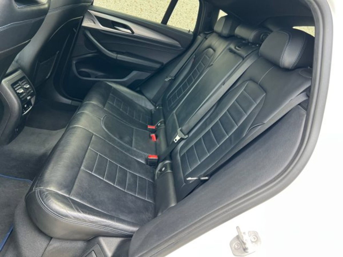 BMW X4 xDrive20d Msport (10)