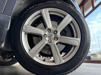 Volvo XC90 D5 AWD Geartronic 7 posti Momentum (12)