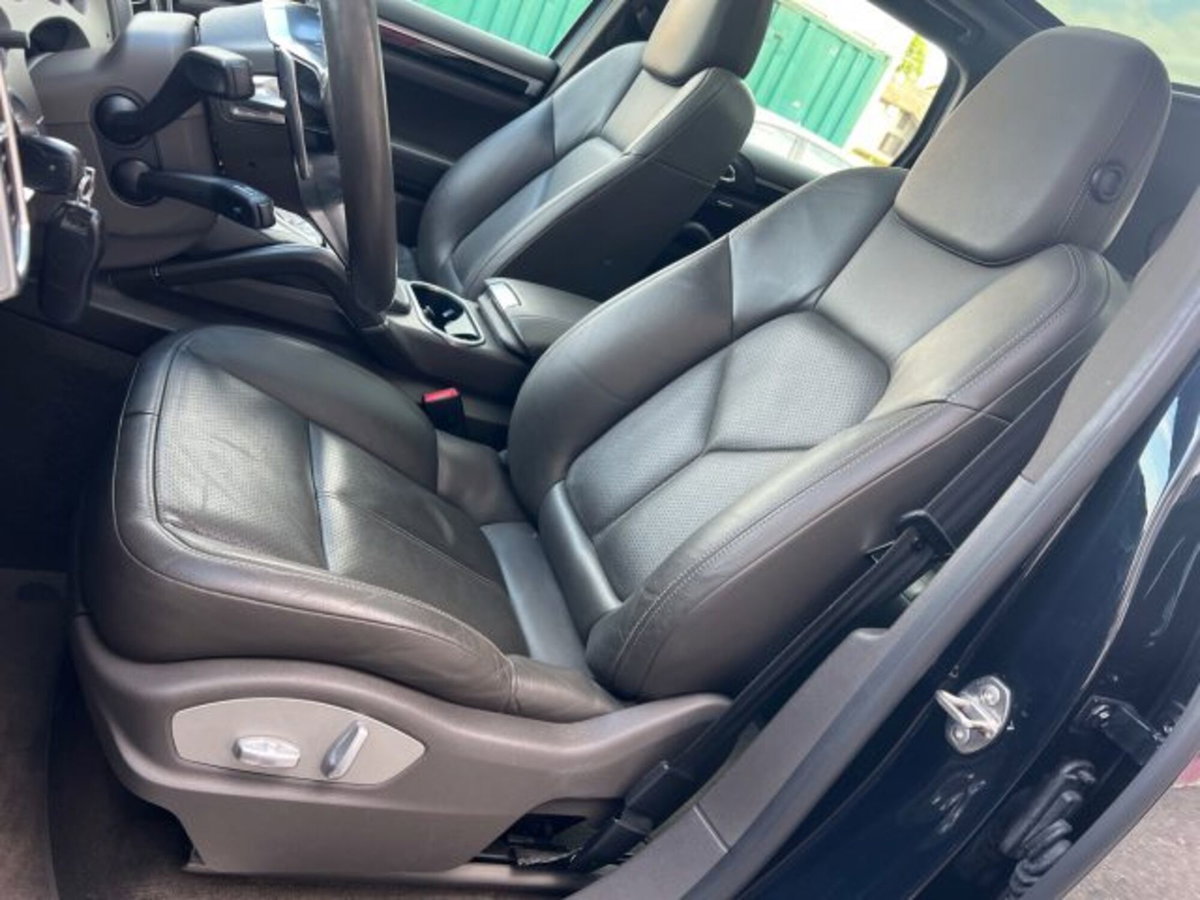 Porsche Cayenne 3.0 Diesel (14)