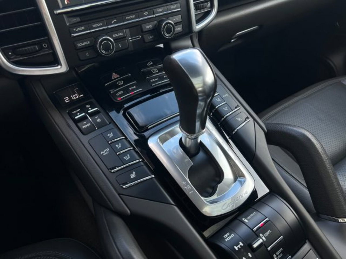 Porsche Cayenne 3.0 Diesel (16)