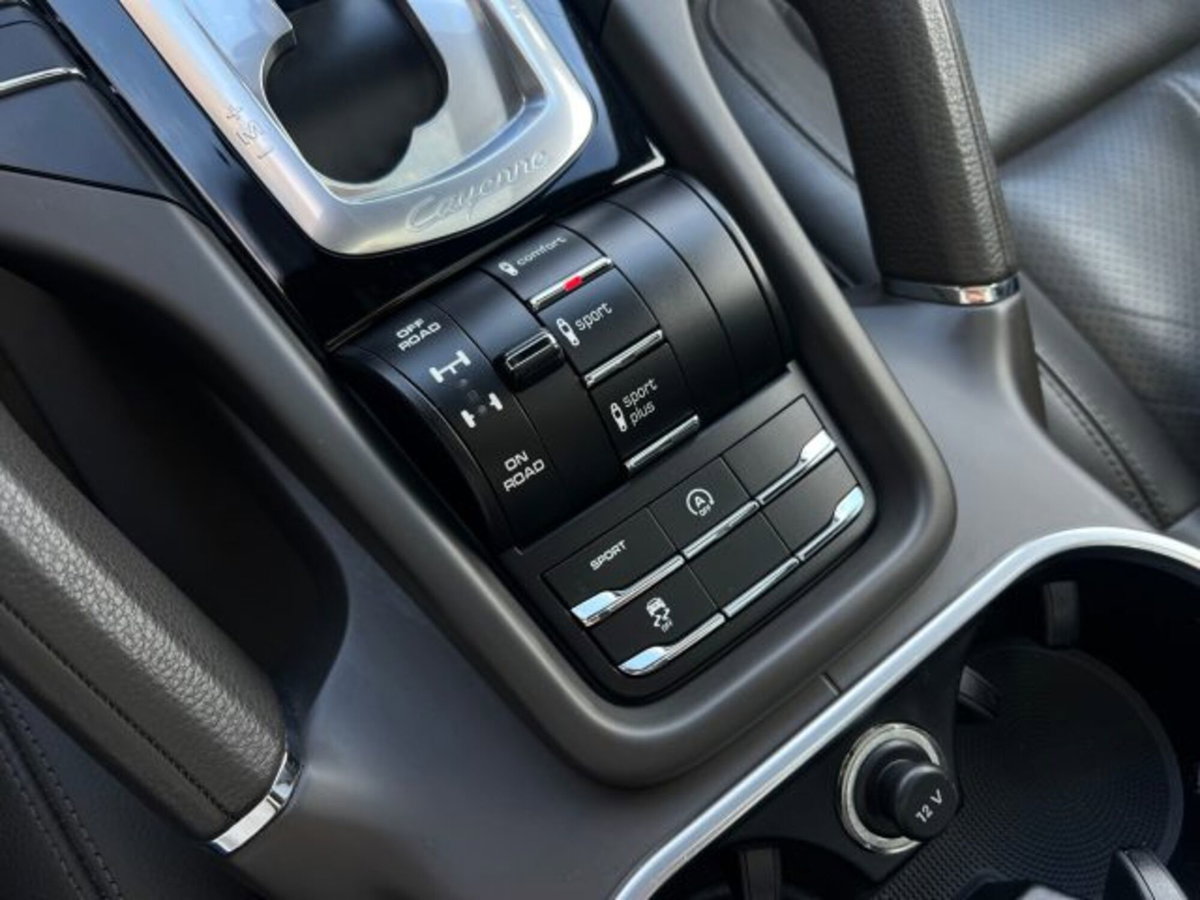 Porsche Cayenne 3.0 Diesel (17)