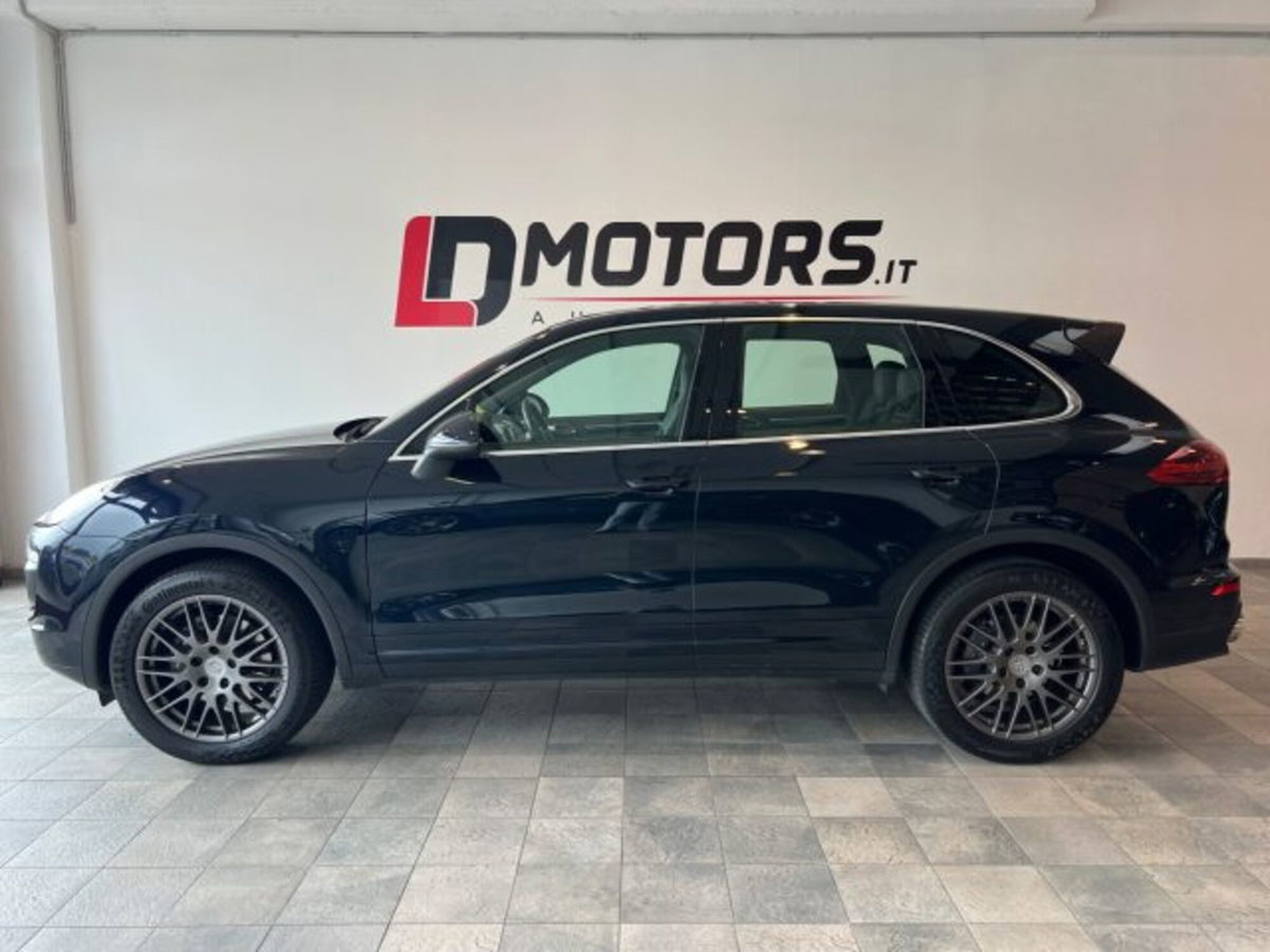 Porsche Cayenne 3.0 Diesel (18)