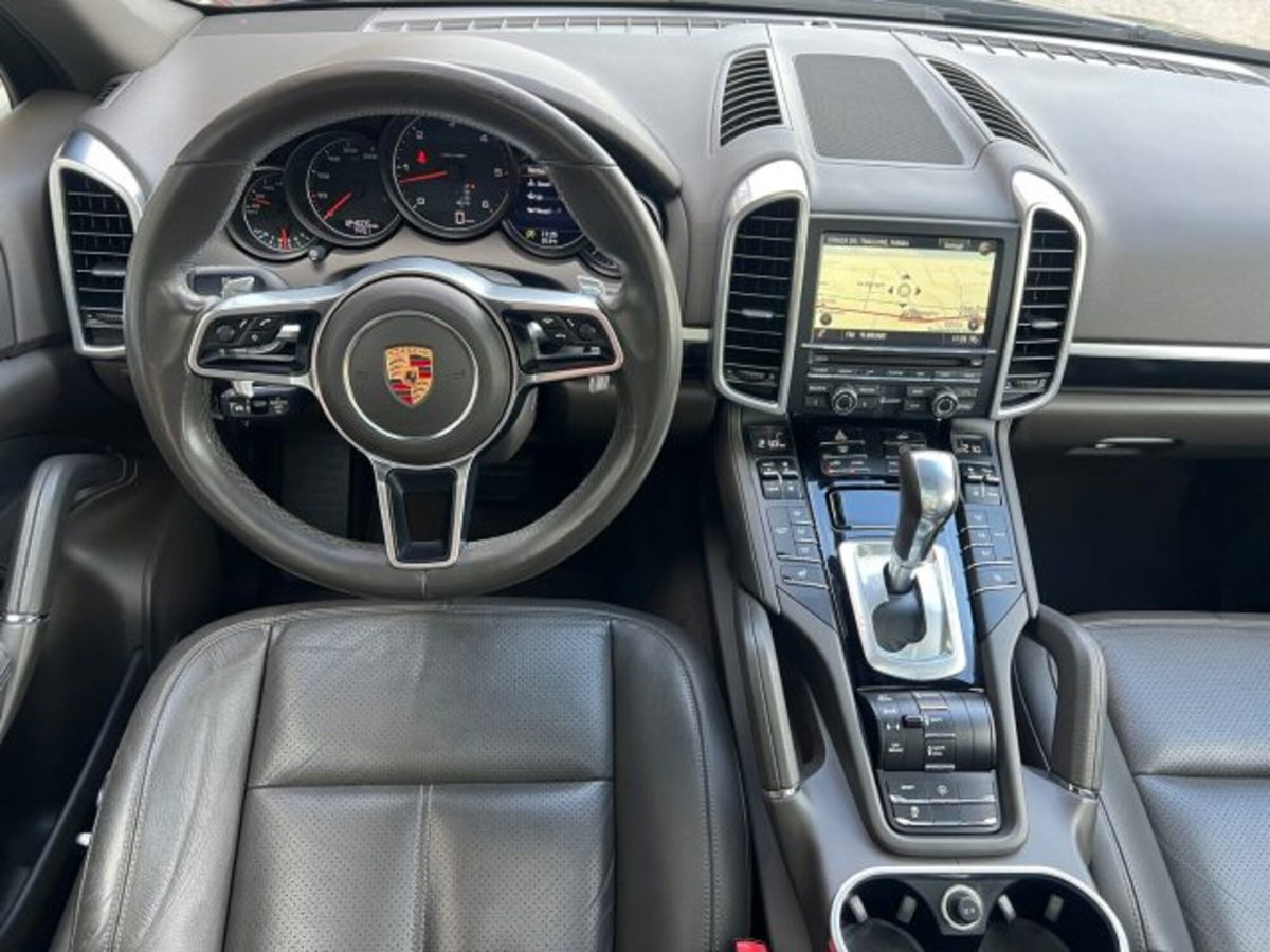 Porsche Cayenne 3.0 Diesel (5)