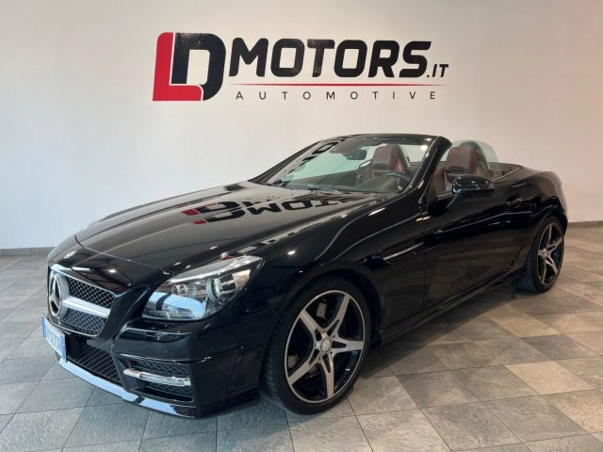 Mercedes-Benz SLK 200 CGI Premium (13)