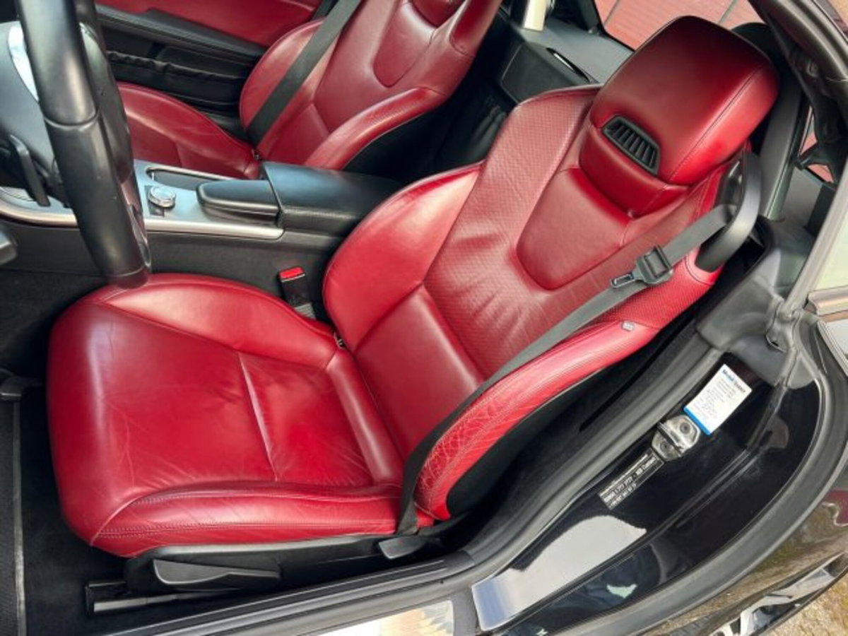 Mercedes-Benz SLK 200 CGI Premium (14)
