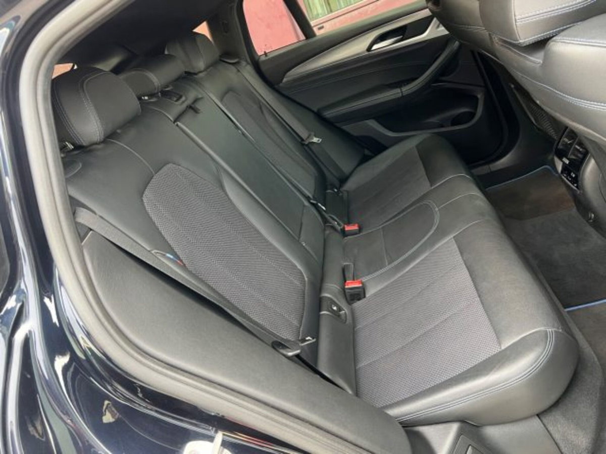 BMW X4 xDrive20d Msport (8)