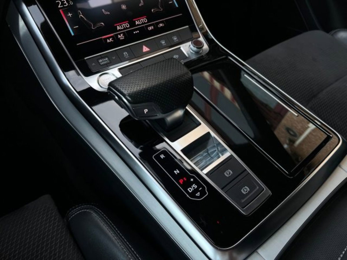 Audi Q8 Q8 50 TDI 286 CV quattro tiptronic Sport (20)