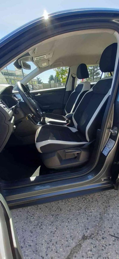 Volkswagen T-Roc 1.0 TSI 115 CV Advanced BlueMotion Technology (15)