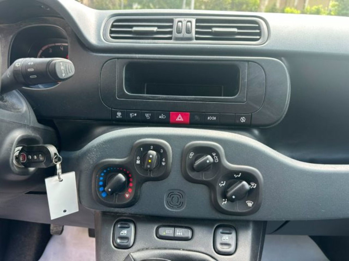 Fiat Panda 0.9 TwinAir Turbo S&S 4x4 Pop Van 2 posti (10)