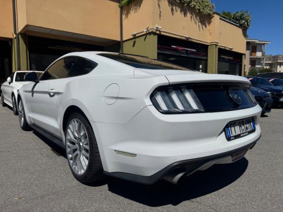 Ford Mustang Coupé Fastback 2.3 EcoBoost aut. (10)