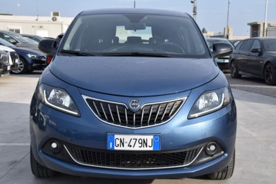 Lancia Ypsilon 1.0 FireFly 5 porte S&S Hybrid Ecochic Gold (2)
