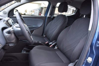 Lancia Ypsilon 1.0 FireFly 5 porte S&S Hybrid Ecochic Gold (8)