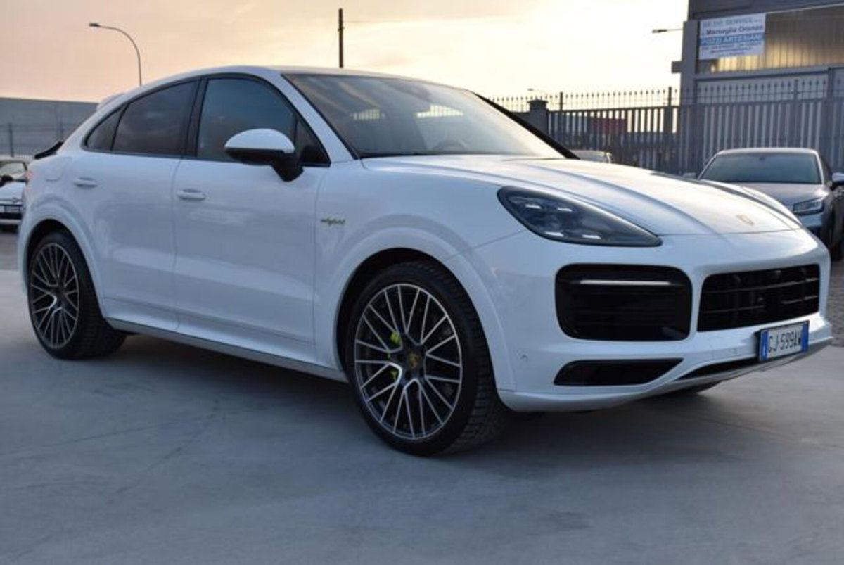 Porsche Cayenne Coupé 4.0 GTS (3)