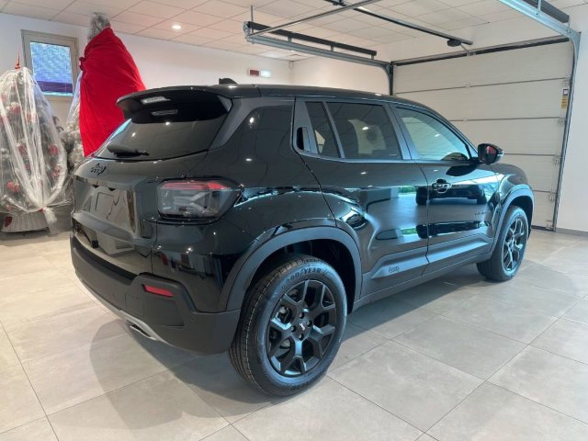 Jeep Avenger 1.2 turbo Summit fwd 100cv (4)