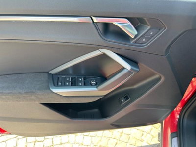Audi RS Q3 Sportback 2.5 quattro s-tronic (9)