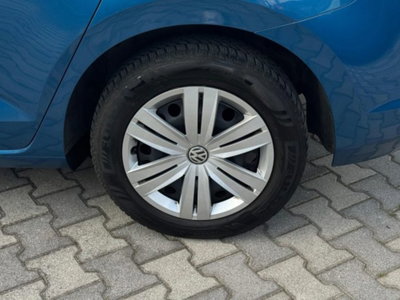 Volkswagen Touran 2.0 TDI 115 CV DSG Business BlueMotion Technology (20)
