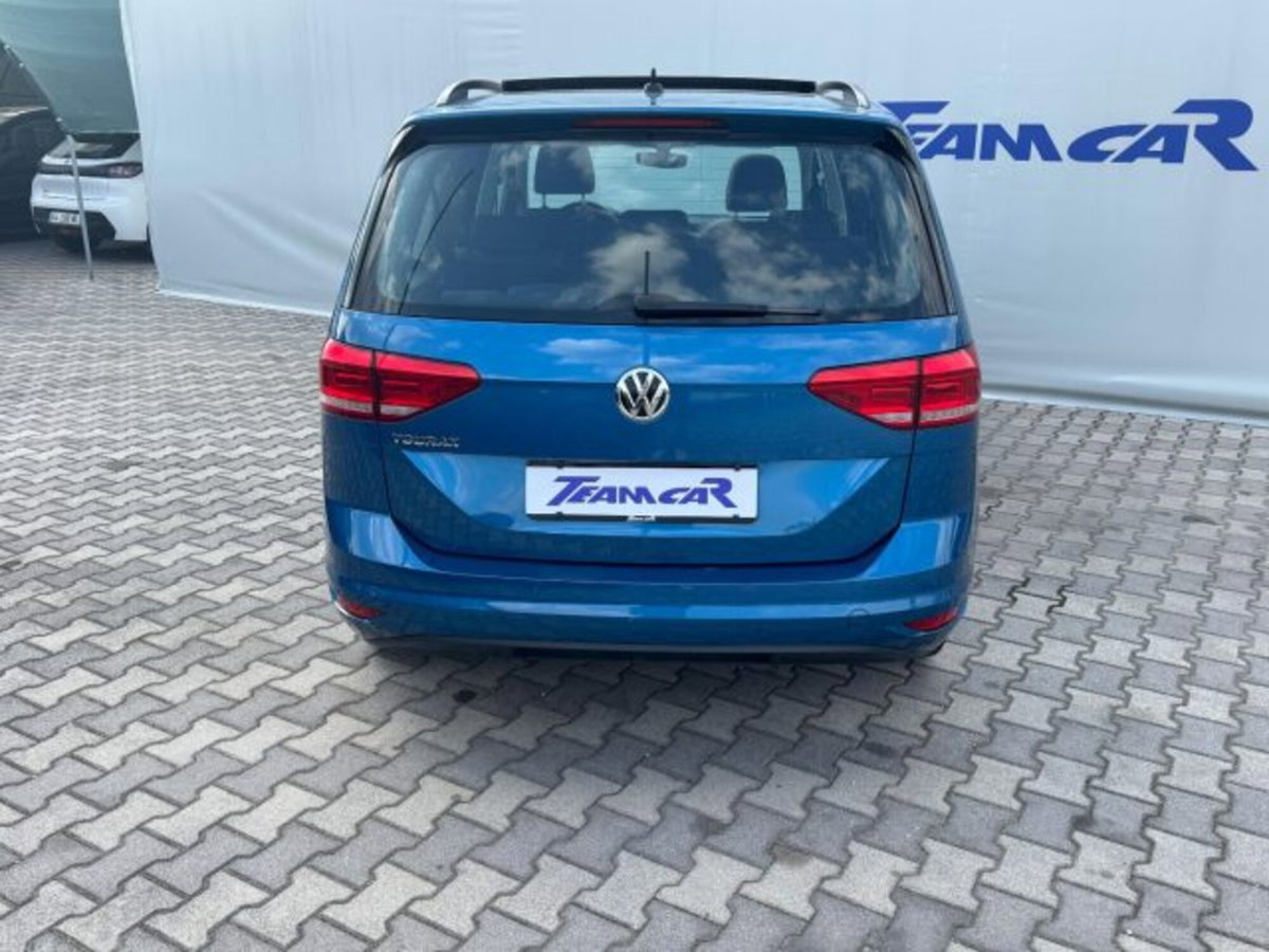 Volkswagen Touran 2.0 TDI 115 CV DSG Business BlueMotion Technology (4)