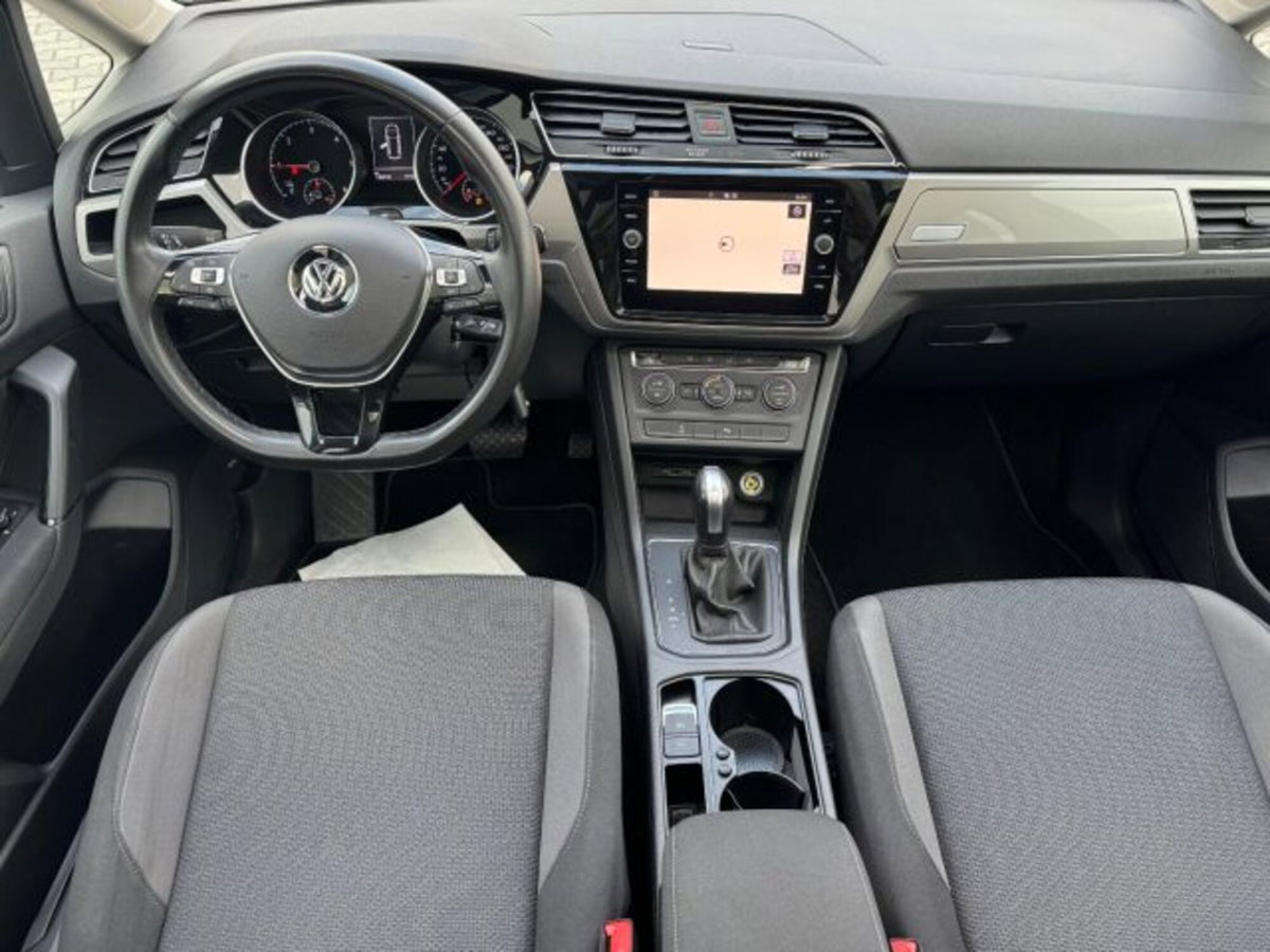 Volkswagen Touran 2.0 TDI 115 CV DSG Business BlueMotion Technology (5)