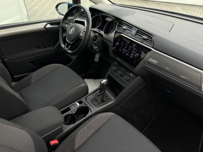 Volkswagen Touran 2.0 TDI 115 CV DSG Business BlueMotion Technology (6)