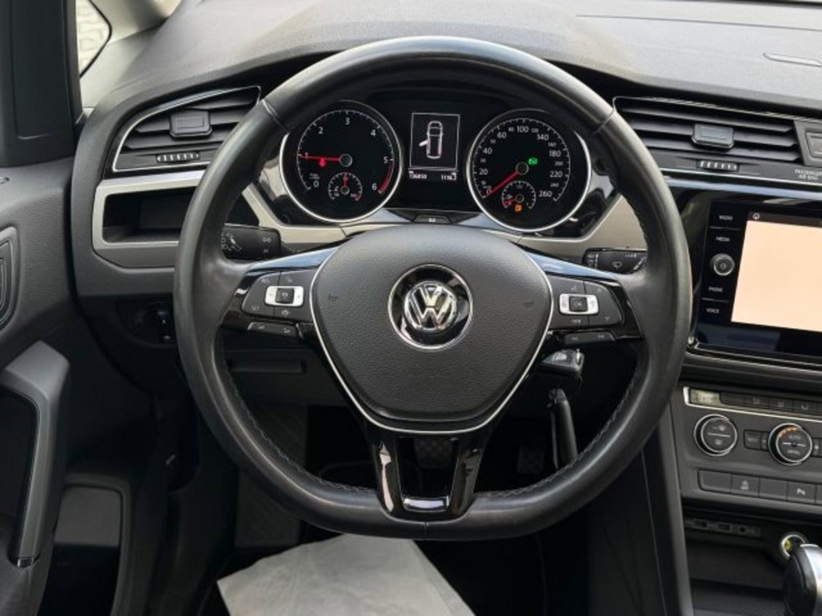 Volkswagen Touran 2.0 TDI 115 CV DSG Business BlueMotion Technology (8)