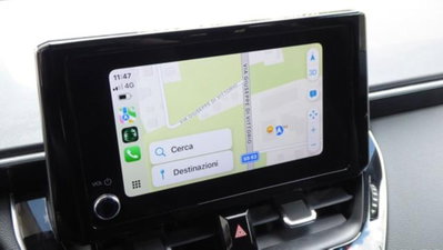 Toyota Corolla Touring Sports 2.0 Hybrid Style (13)