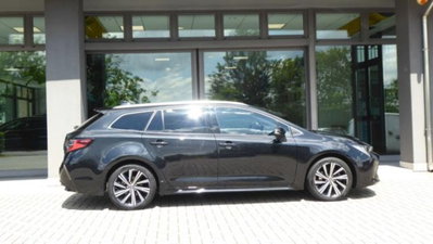 Toyota Corolla Touring Sports 2.0 Hybrid Style (4)