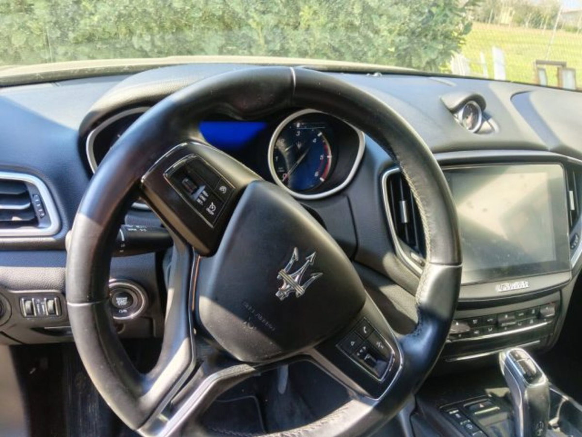 Maserati Ghibli Ghibli V6 Modena (8)