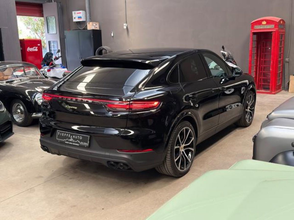 Porsche Cayenne Coupé 3.0 V6 (4)