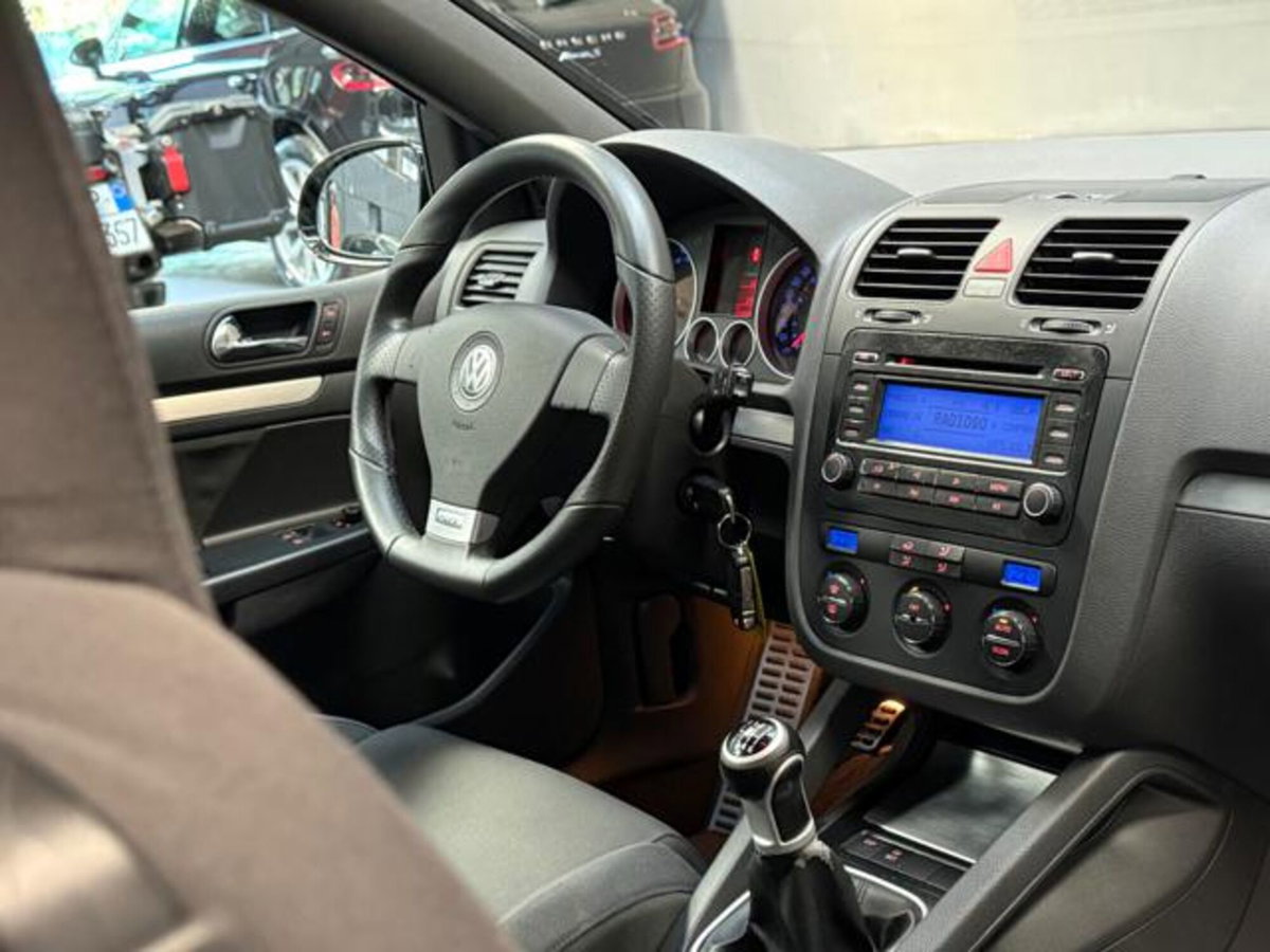 Volkswagen Golf 2.0 16V TFSI 3p. DSG GTI (12)