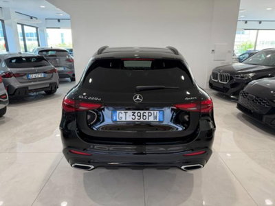 Mercedes-Benz GLC 220 d 4Matic Mild Hybrid AMG Premium Plus (16)