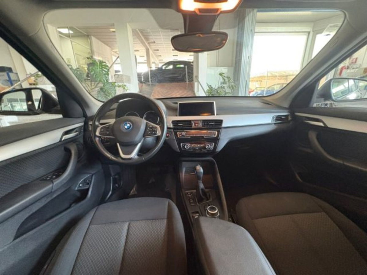 BMW X1 xDrive25e Business Advantage (4)