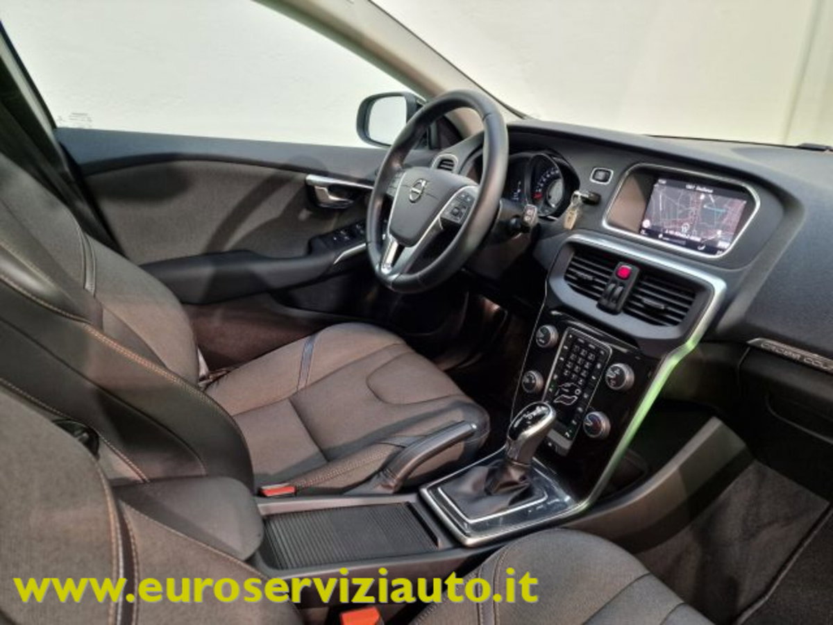 Volvo V40 Cross Country D2 Geartronic Business N1 (12)