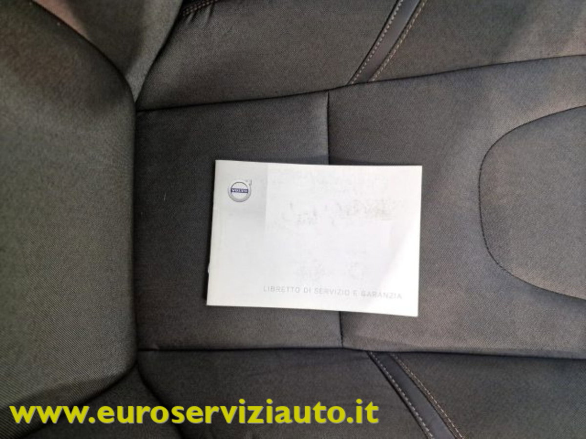 Volvo V40 Cross Country D2 Geartronic Business N1 (13)