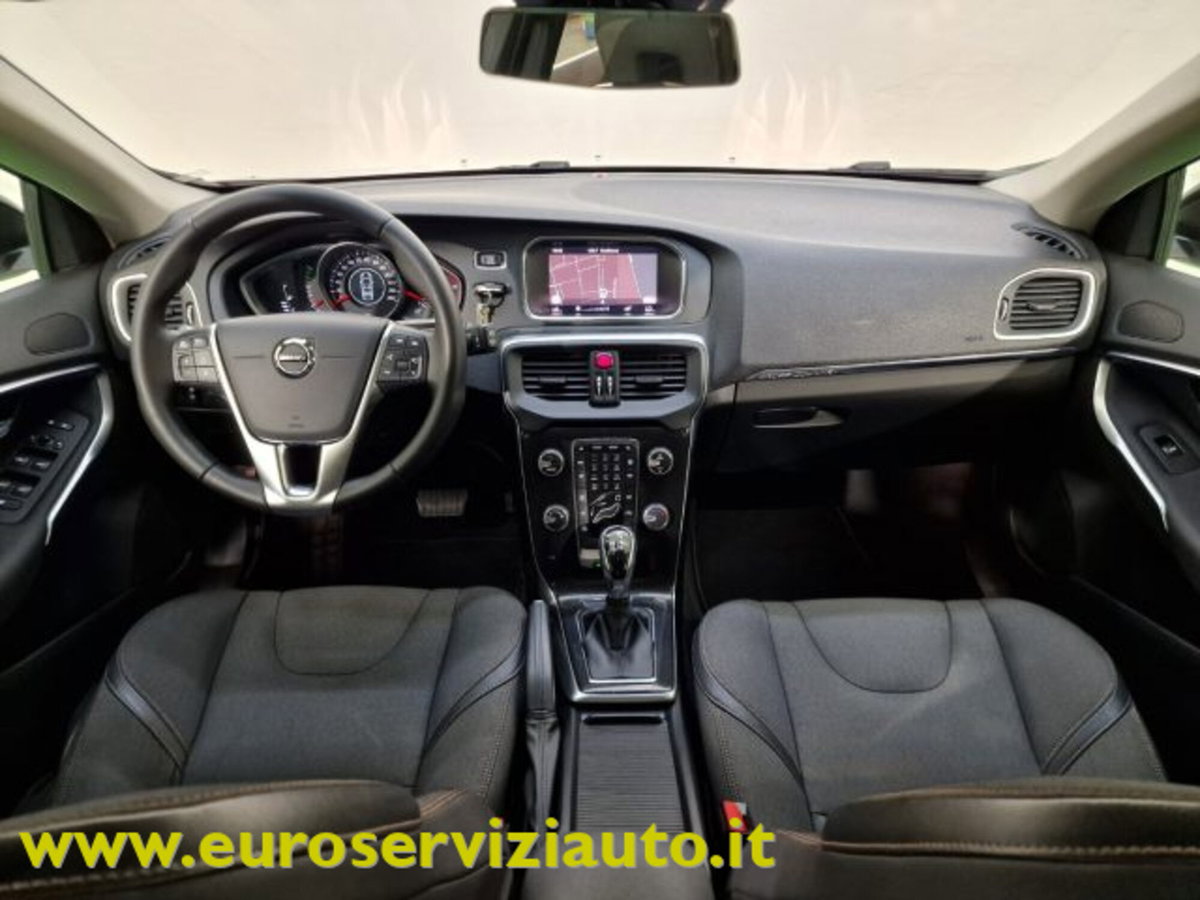 Volvo V40 Cross Country D2 Geartronic Business N1 (15)