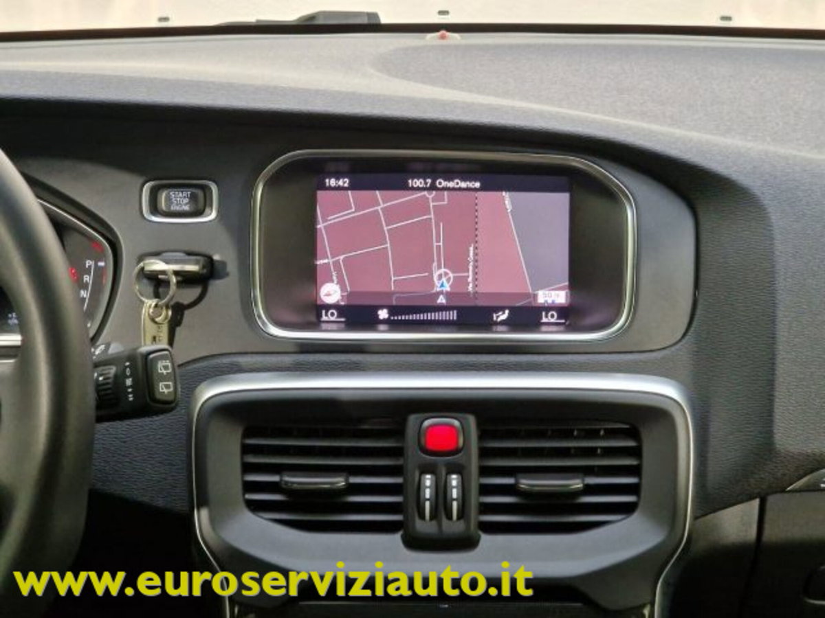 Volvo V40 Cross Country D2 Geartronic Business N1 (18)
