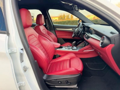Alfa Romeo Stelvio Stelvio 2.2 Turbodiesel 210 CV AT8 Q4 Veloce (13)