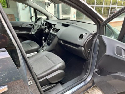 Opel Meriva 1.4 Turbo 120CV Cosmo (8)