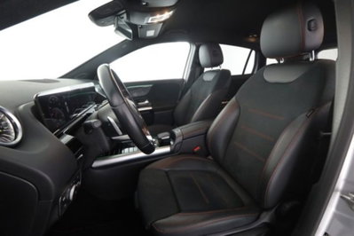 Mercedes-Benz CLA Shooting Brake 180 d Automatic Shooting Brake Premium (2)